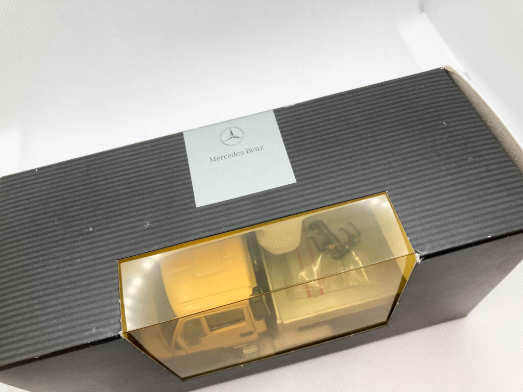 メルセデス・ベンツ特注 143 B66000385 ウニモグ　U300 イエロー 1800 (8)